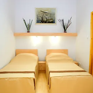 3* Vendégház Centrooms House