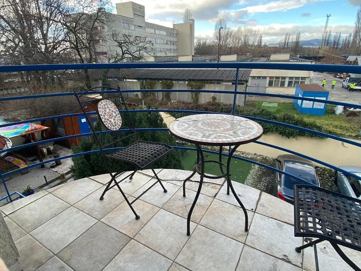 Hermina Apartmanhaz Budapest 0*,  Hungary